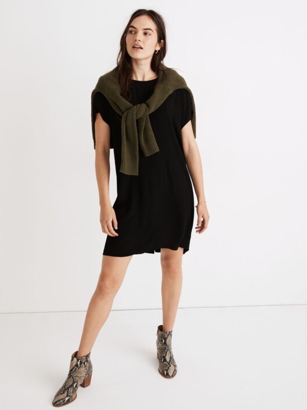 Madewell Crewneck Button-Back Easy Dress- sold out online
